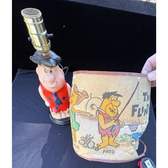 Rare 1961 Flintstones Fred table Lamp & Poor Cond Shade Works! Hannah Barbera -2 - Picture 5 of 13